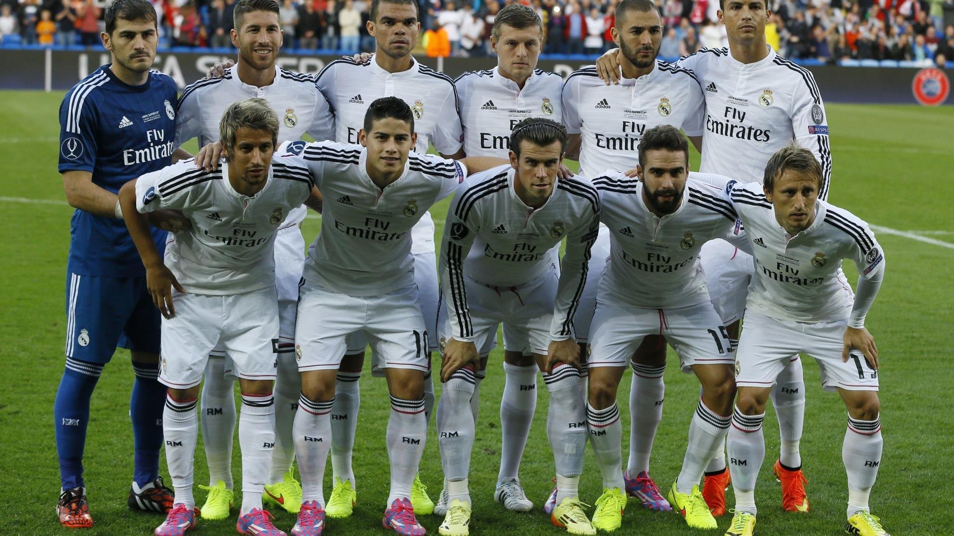 热火球员组织全队聚餐提升更衣室氛围，热火队出场服